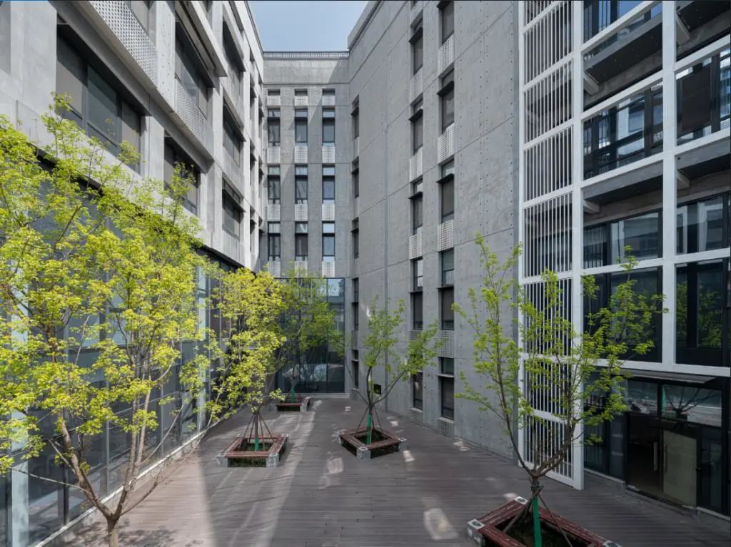 1700037171737003E7AA.jpg 8.jpg