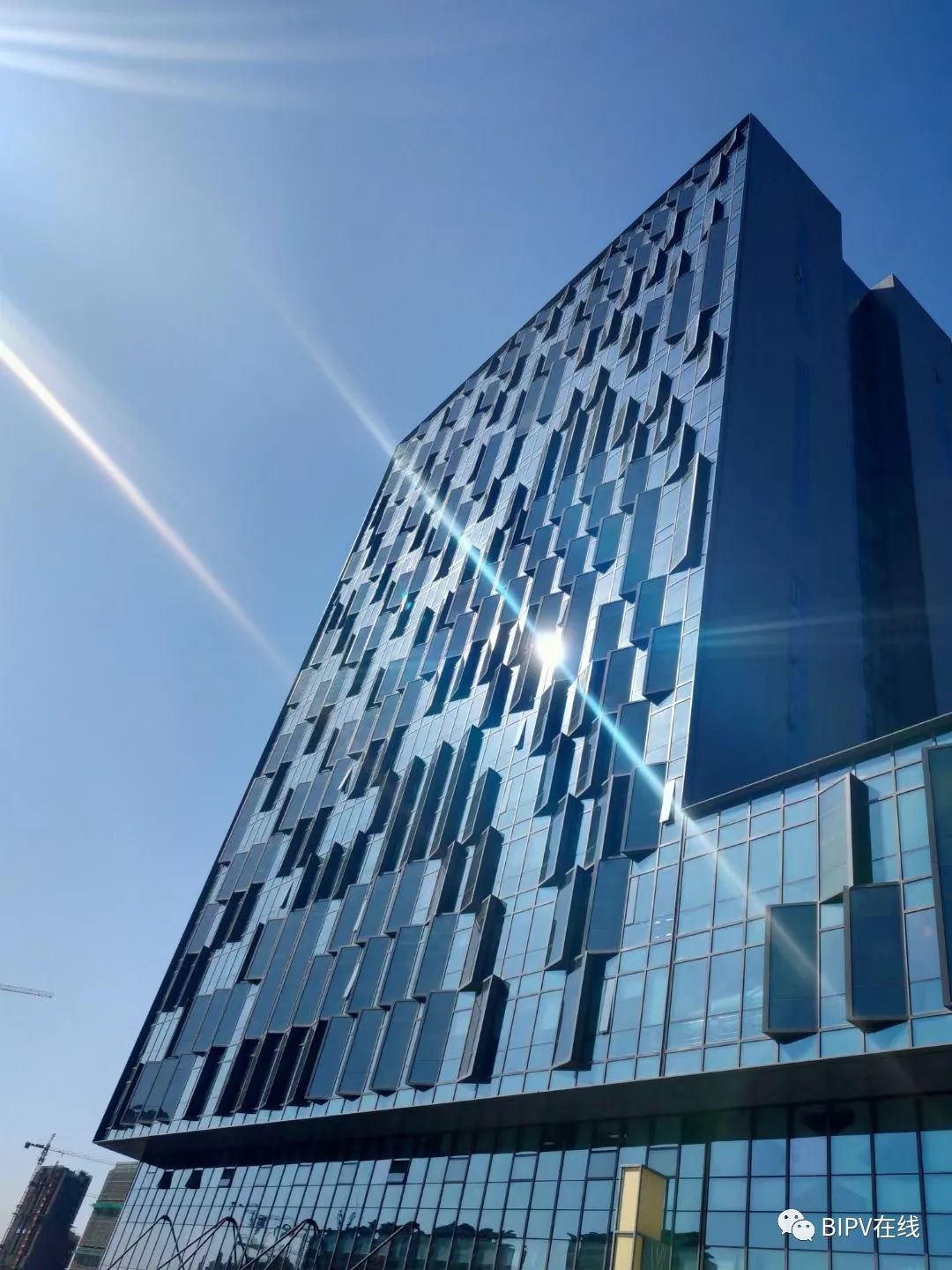 1677812443669775yvUF.jpg 5.jpg